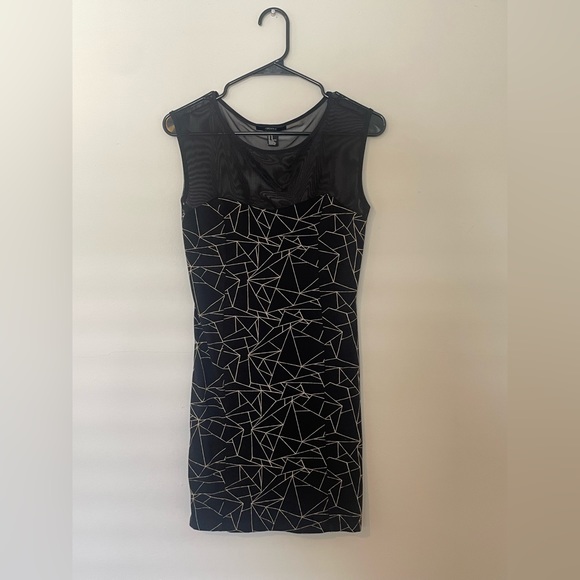Forever 21 Dresses & Skirts - Body con dress